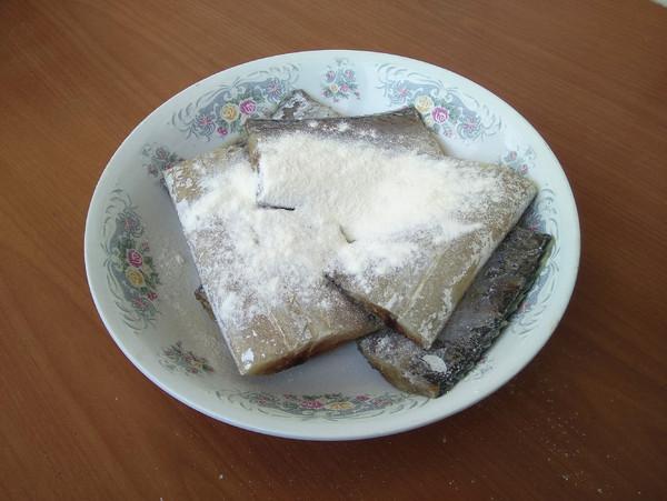 腐乳燒帶魚的做法-咸鮮味燒菜譜