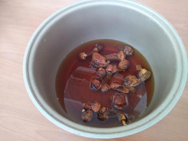 松茸煲大白菜的做法-咸鮮味煲菜譜