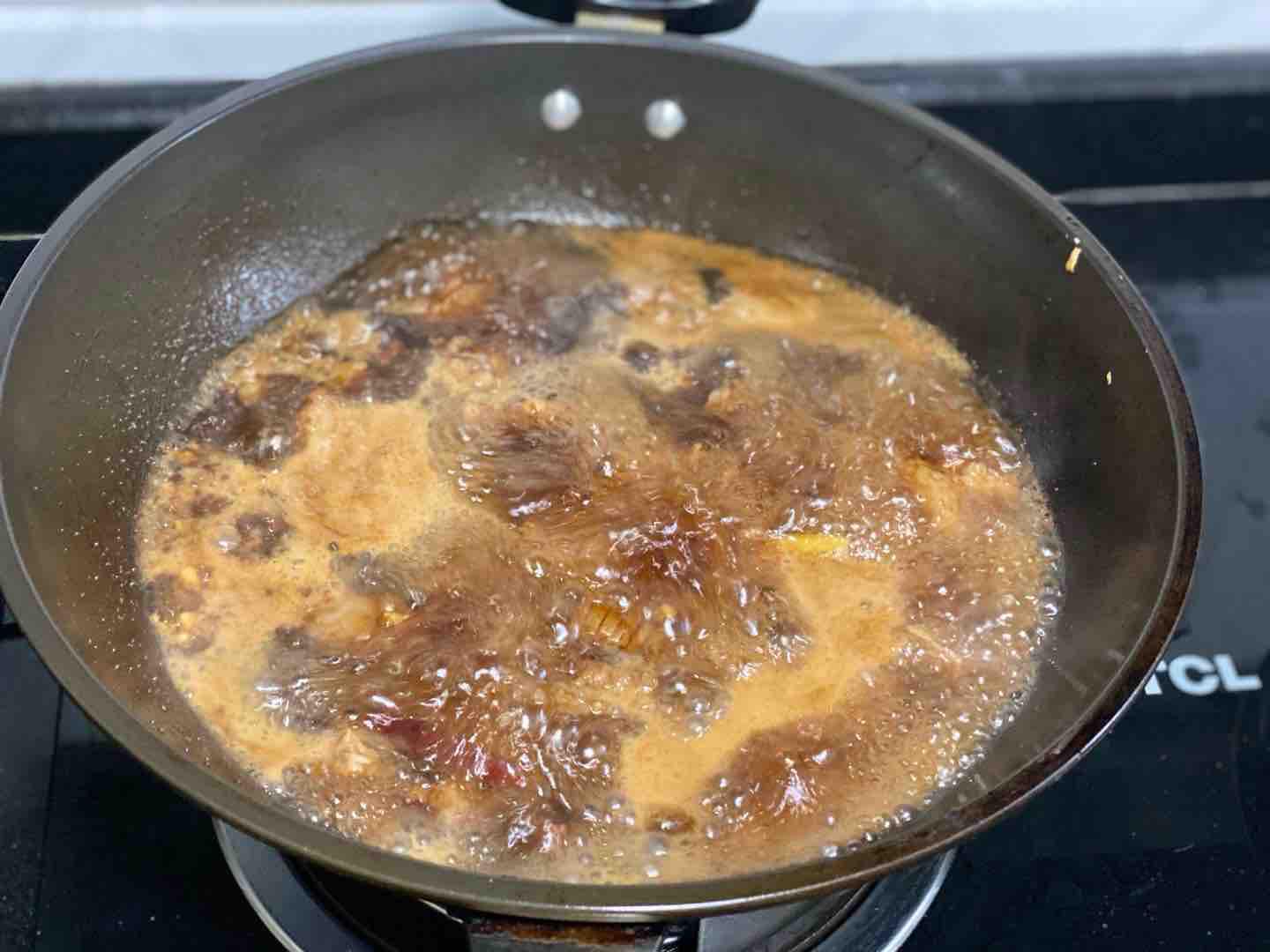 大口吃肉，選紅燒牛腩。的做法-家常味燉菜譜