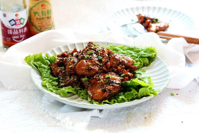 芝麻煎雞腿的做法-咸鮮味煎菜譜-易網健康養生網 芝麻煎雞腿的做法-咸鮮味煎菜譜