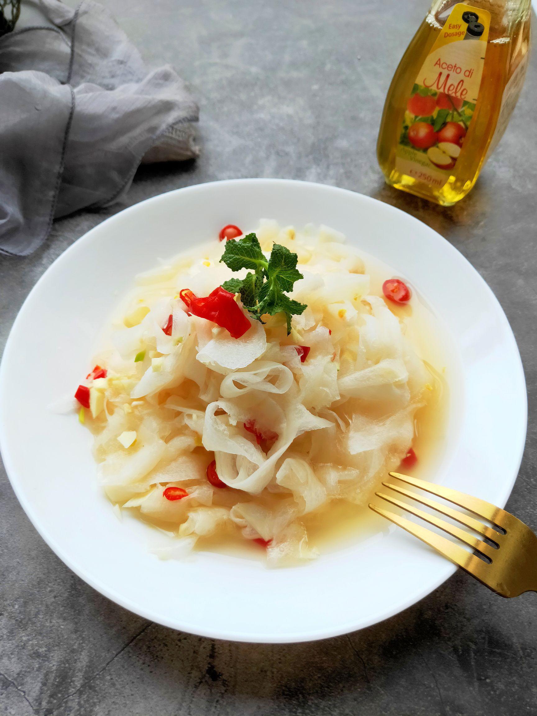 蘋果醋白玉蘿卜的做法-酸辣味拌菜譜