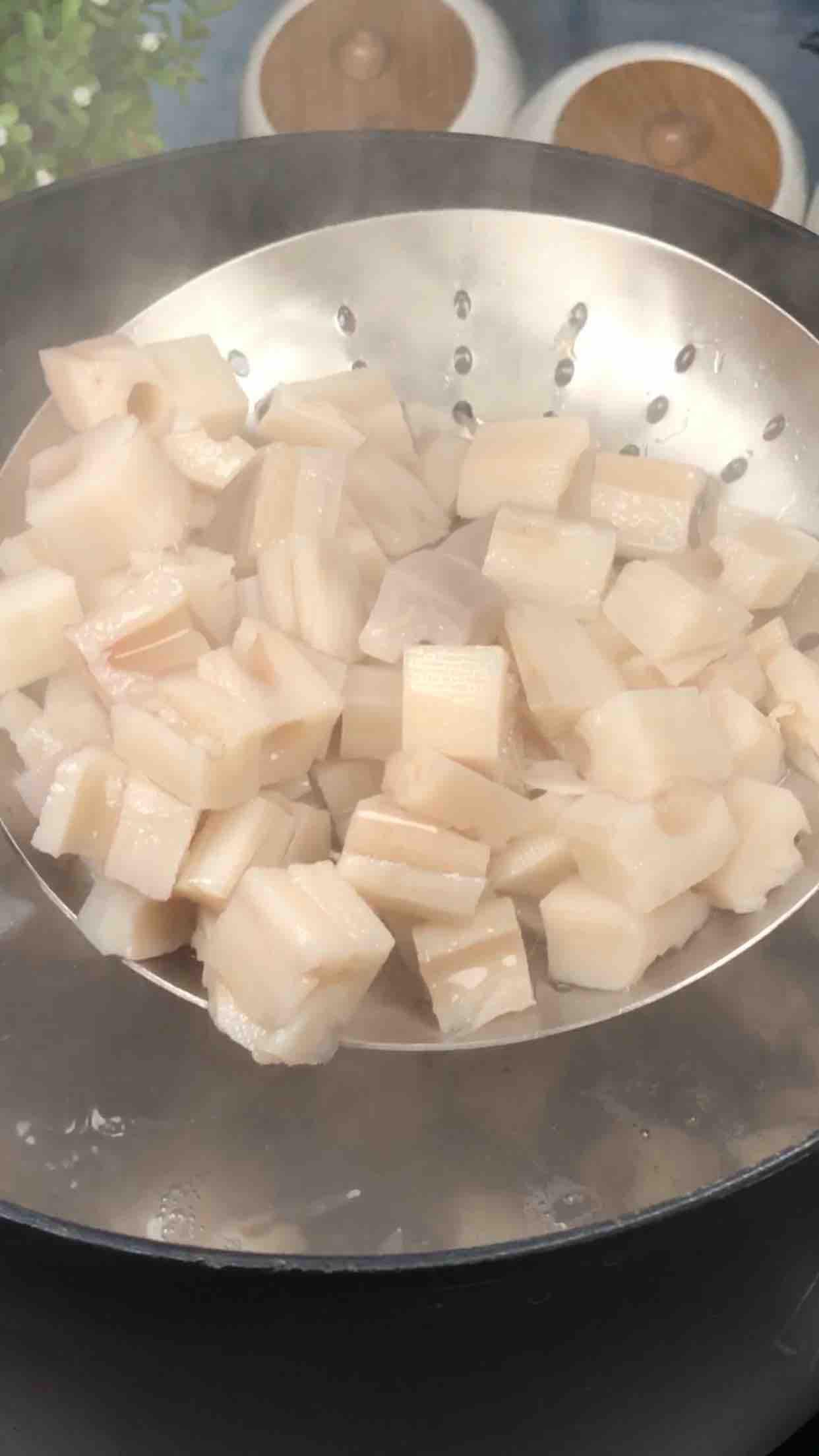 辣炒藕丁的做法-香辣味炒菜譜