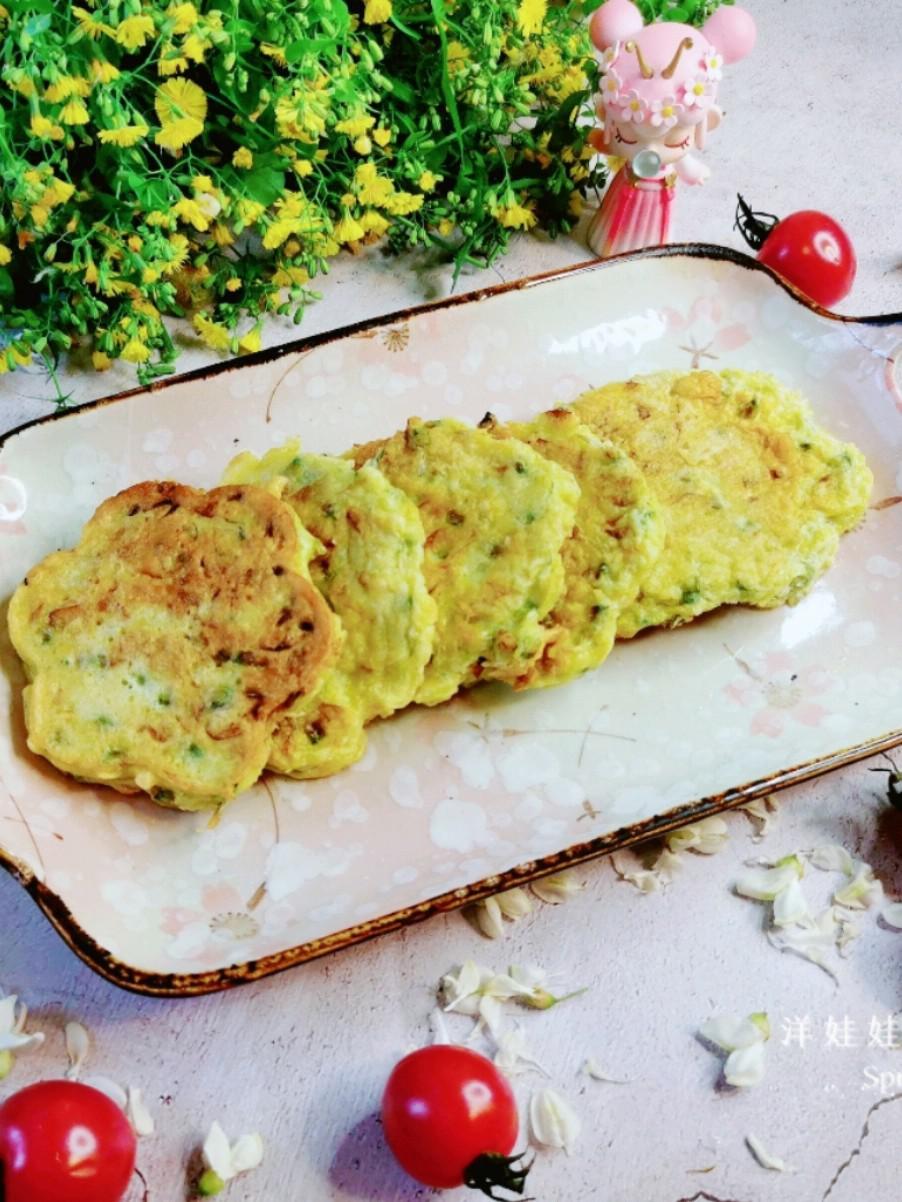 槐花系列之槐花雞蛋餅的做法-咸鮮味煎菜譜