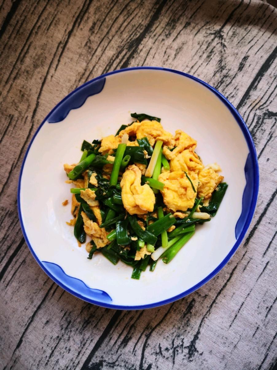 小蔥炒雞蛋的做法-家常味炒菜譜