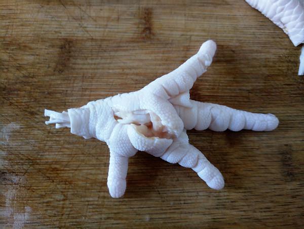 檸檬鳳爪的做法-酸辣味泡菜譜-易網<a href=http://m.henggaotouzi.com/ target=_blank class=infotextkey>健康養生</a>網 檸檬鳳爪的做法-酸辣味泡菜譜