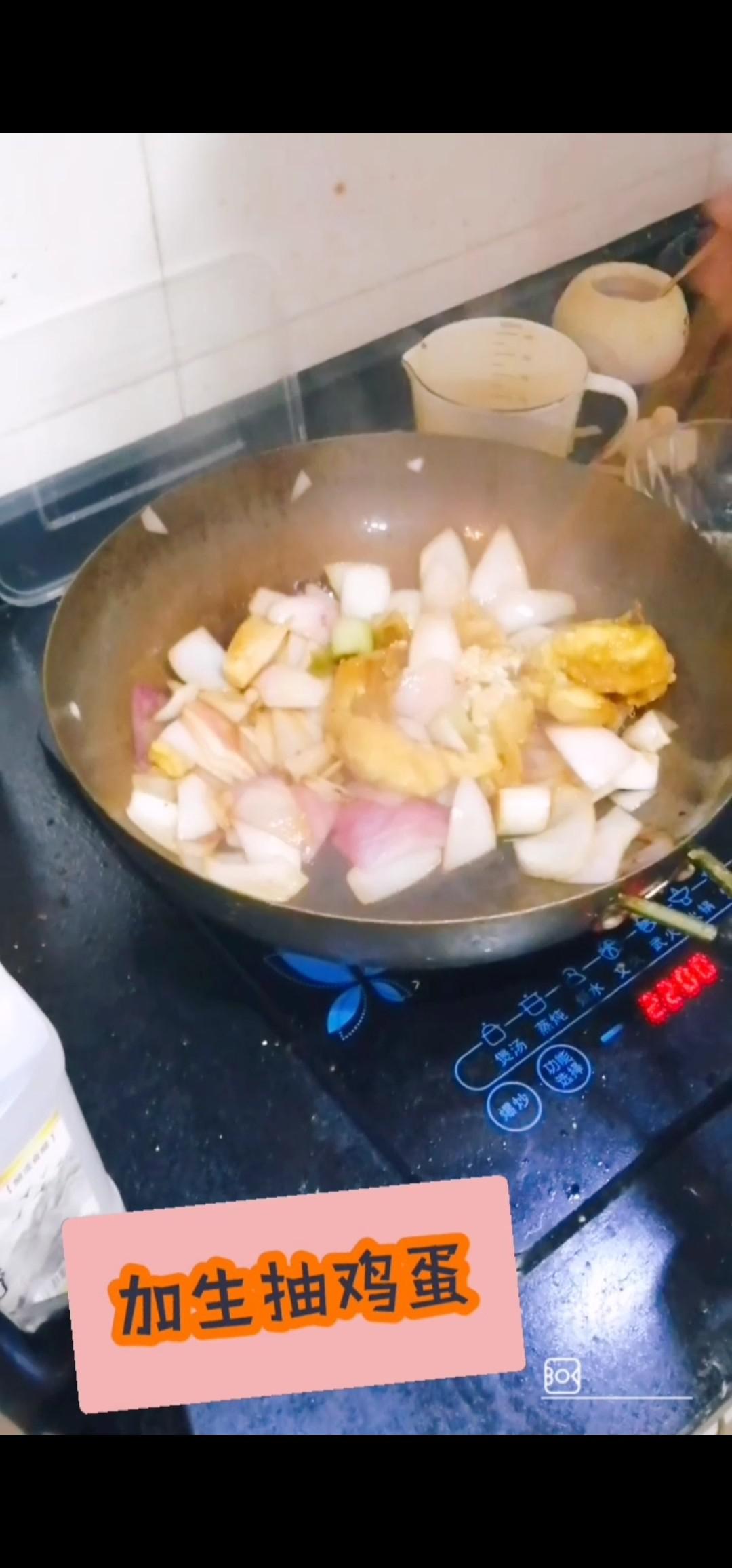 洋蔥炒雞蛋的做法-咸鮮味炒菜譜