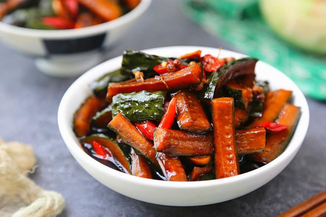 醬黃瓜----夏日開胃必備的做法-酸辣味拌菜譜