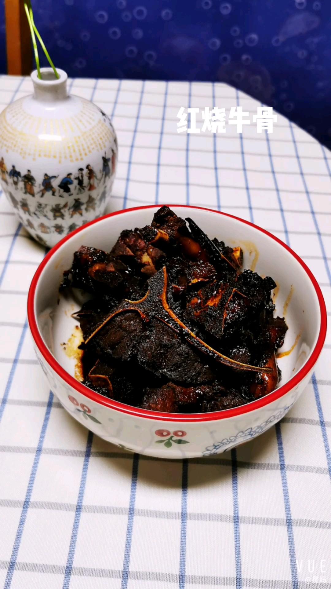 紅燒牛仔骨的做法-家常味煮菜譜