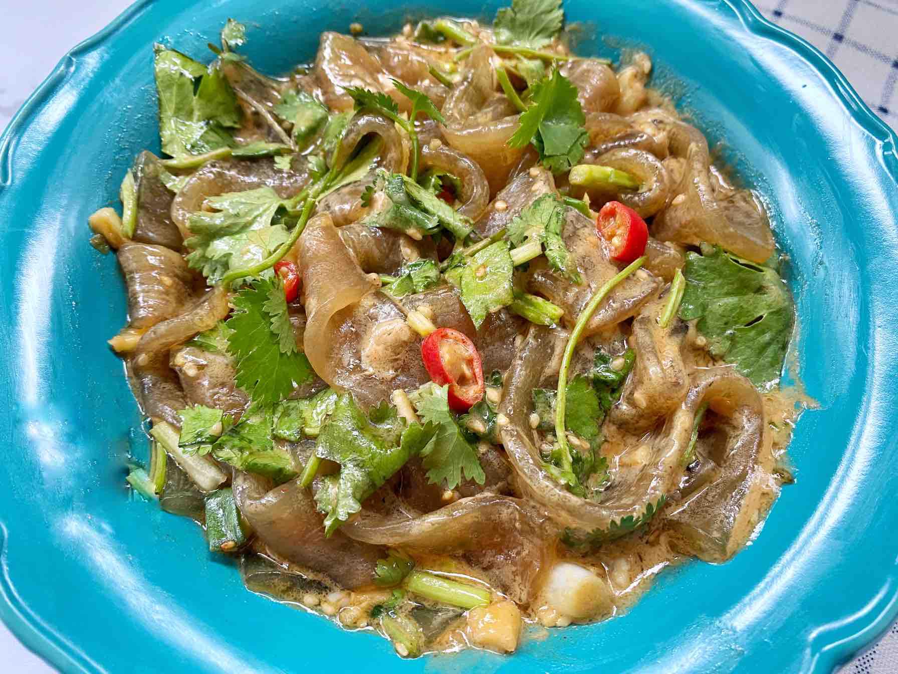 酸辣開胃,秒殺路邊攤的麻醬火鍋粉的做法-麻醬味拌菜譜-易網(wǎng)健康養(yǎng)生網(wǎng) 酸辣開胃,秒殺路邊攤的麻醬火鍋粉的做法-麻醬味拌菜譜