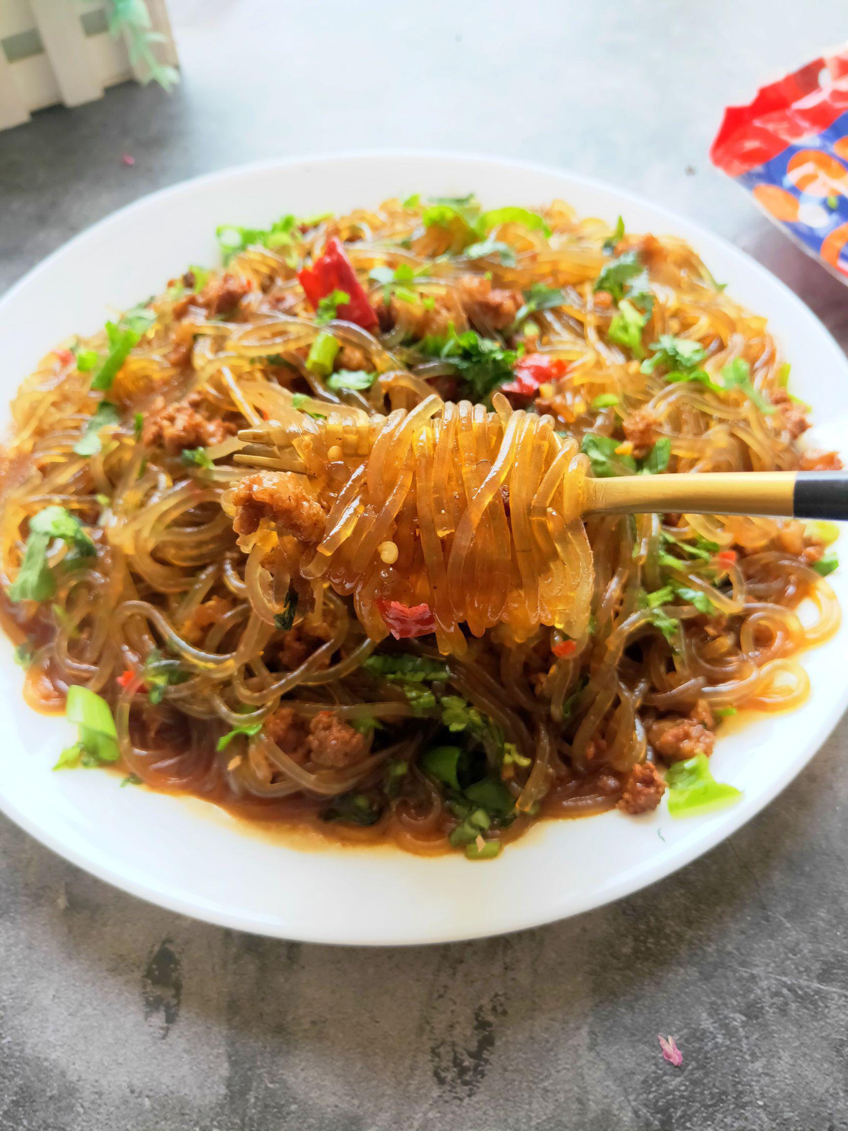 肉沫粉條的做法-咸鮮味炒菜譜