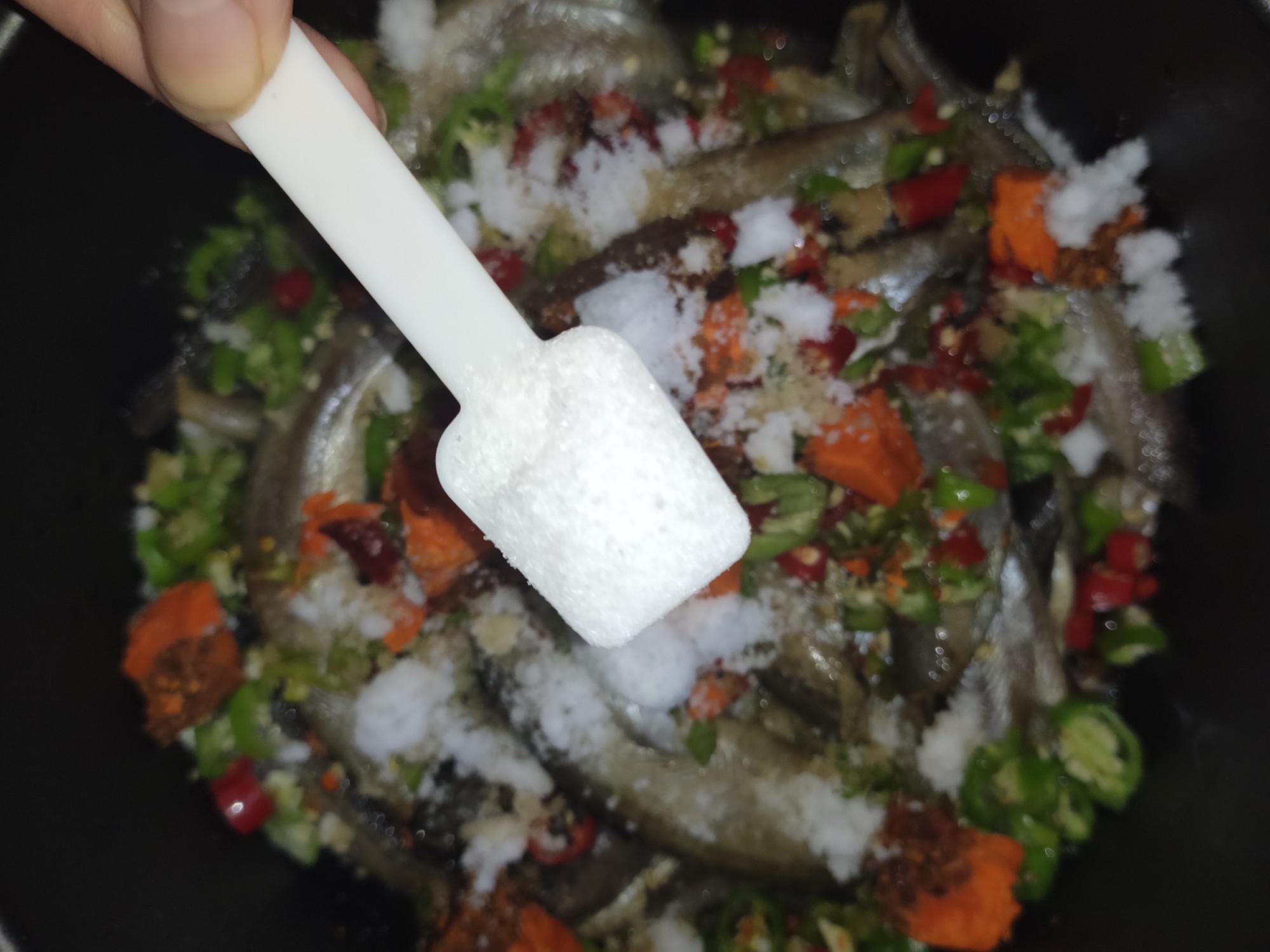 酸辣雷魚的做法-酸辣味燉菜譜-易網(wǎng)健康養(yǎng)生網(wǎng) 酸辣雷魚的做法-酸辣味燉菜譜