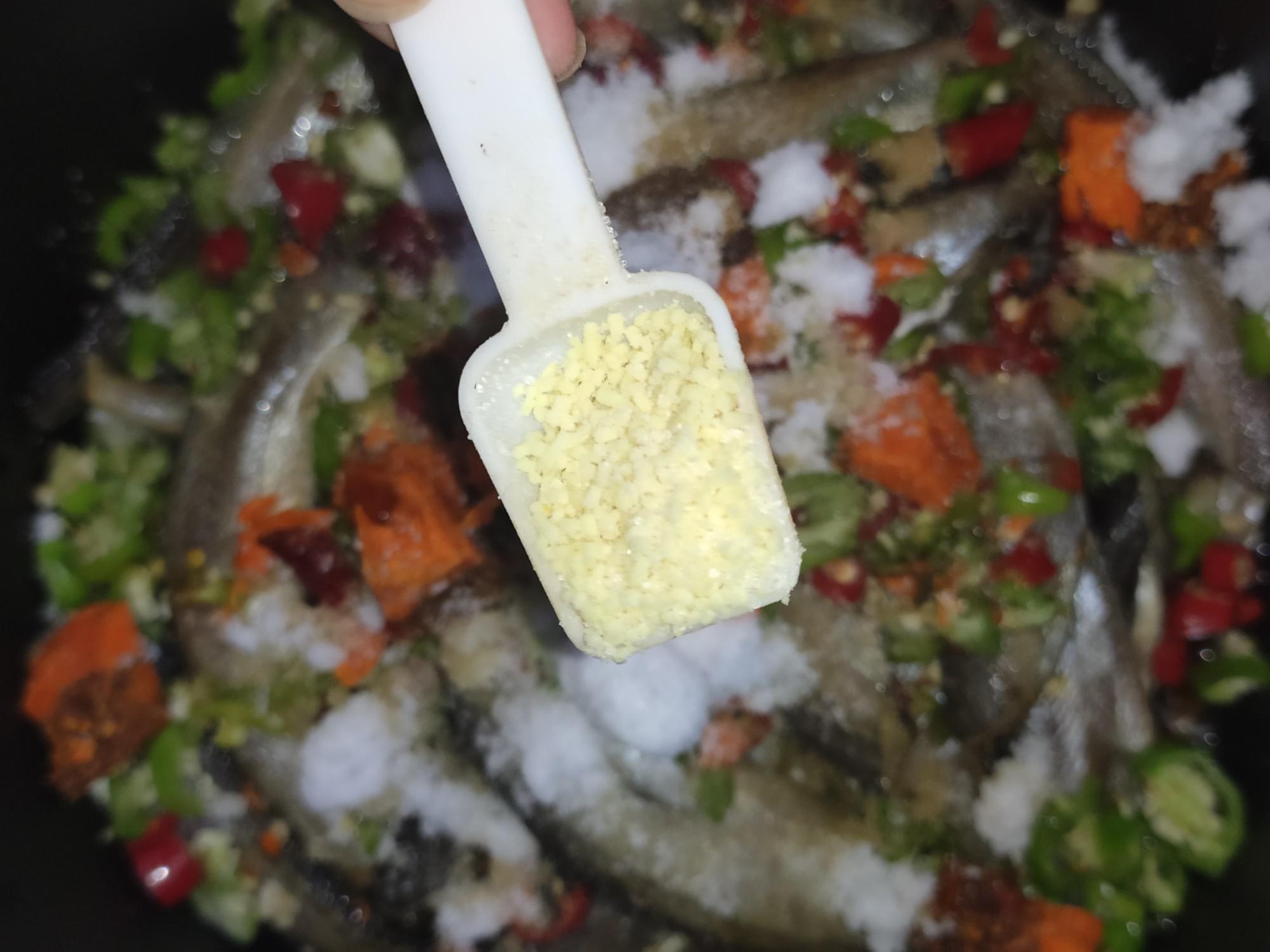 酸辣雷魚的做法-酸辣味燉菜譜-易網(wǎng)健康養(yǎng)生網(wǎng) 酸辣雷魚的做法-酸辣味燉菜譜