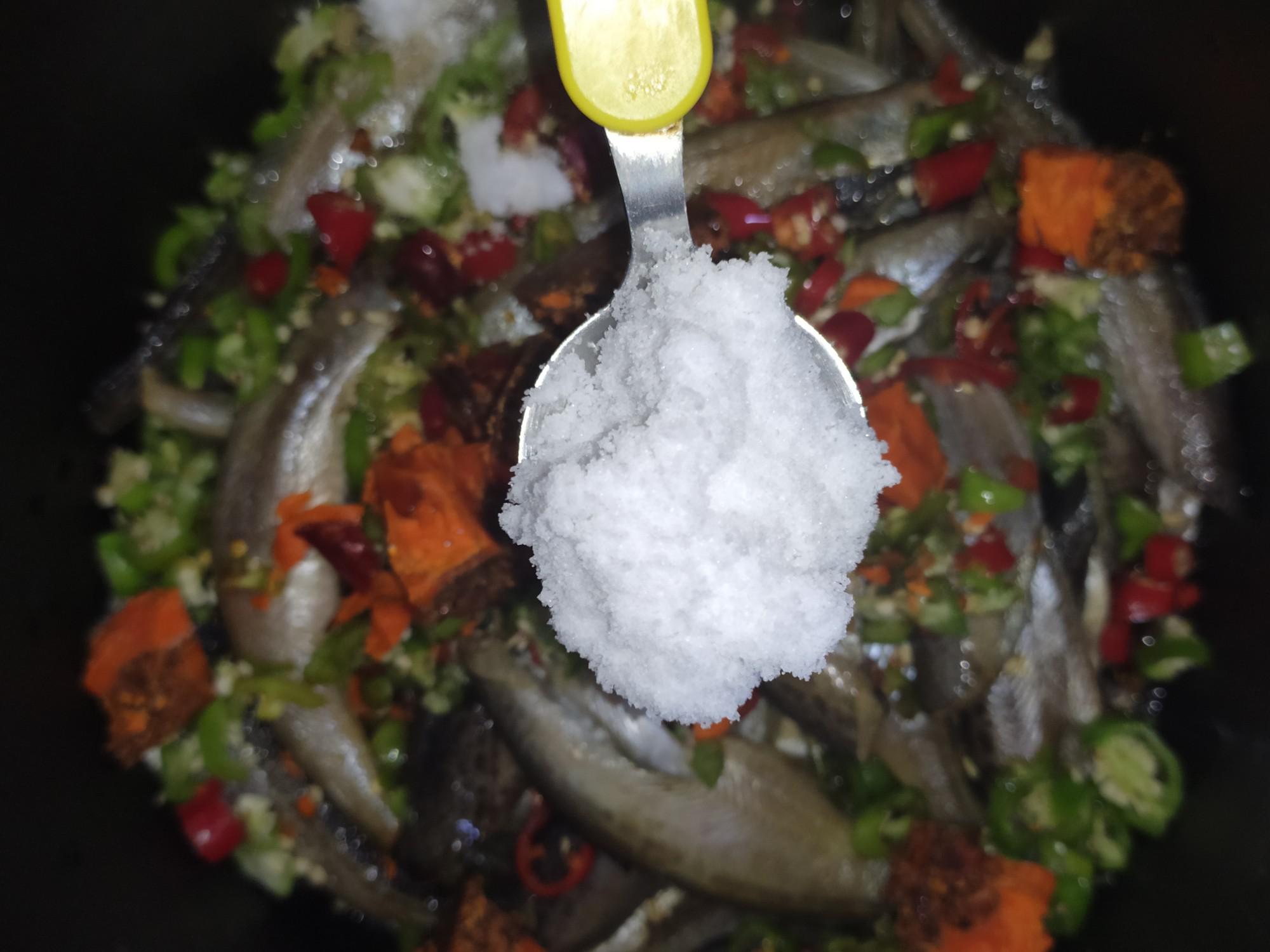 酸辣雷魚的做法-酸辣味燉菜譜-易網(wǎng)健康養(yǎng)生網(wǎng) 酸辣雷魚的做法-酸辣味燉菜譜