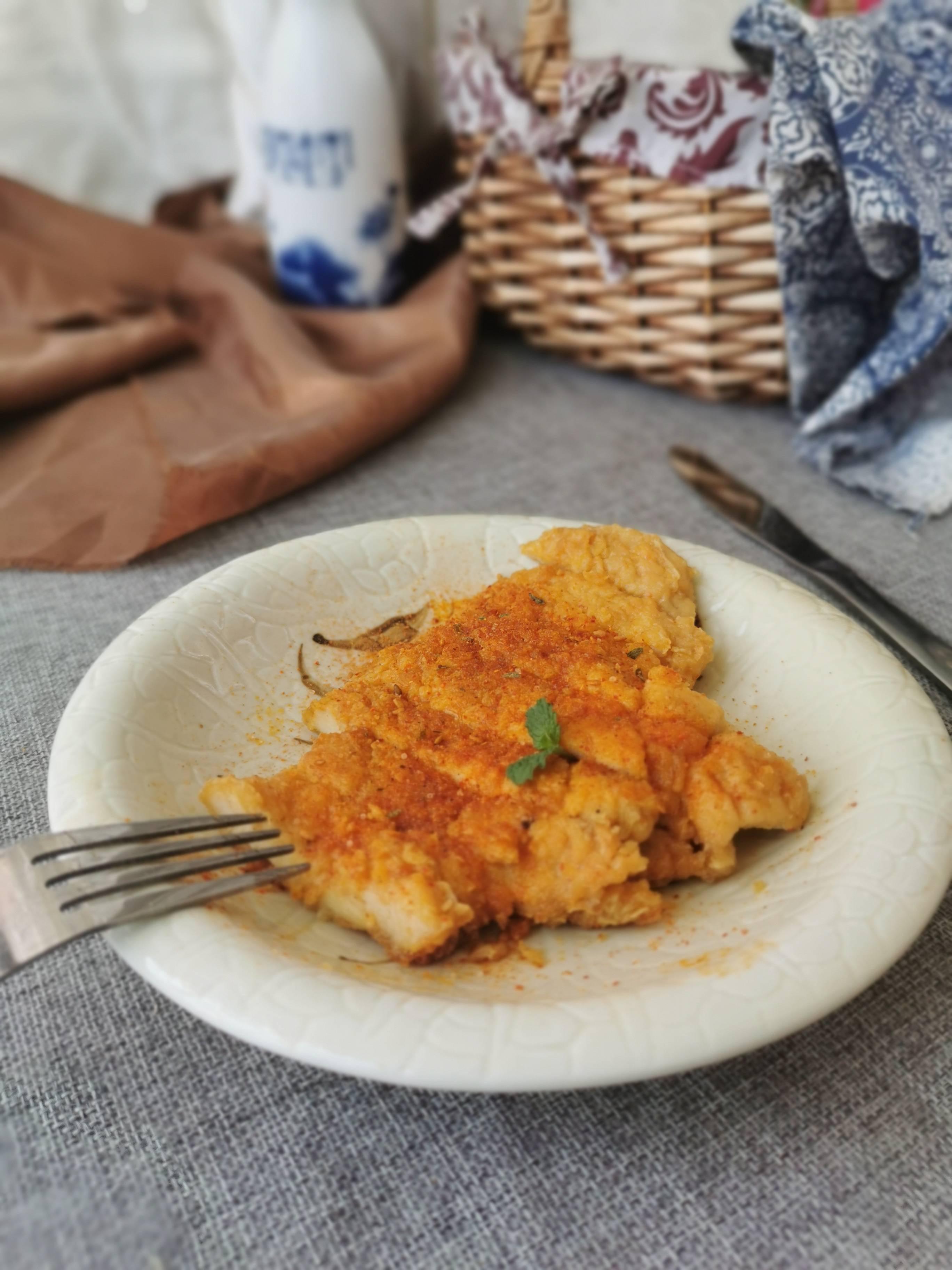 炸雞胸肉排的做法-香辣味炸菜譜-易網健康養生網 炸雞胸肉排的做法-香辣味炸菜譜