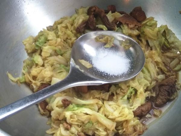 松茸燒白菜的做法-咸鮮味燒菜譜