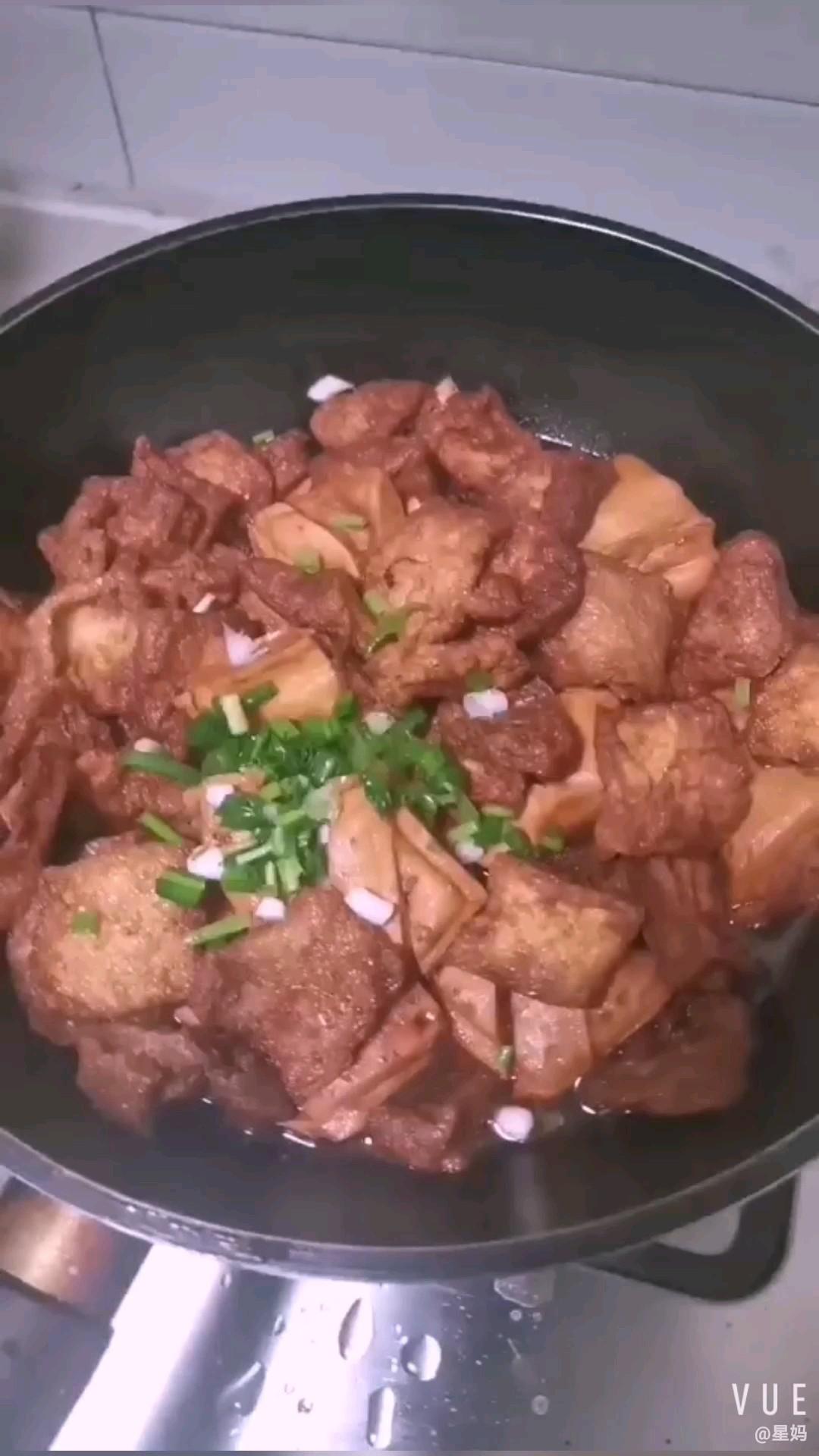 高湯豆干的做法-家常味煮菜譜