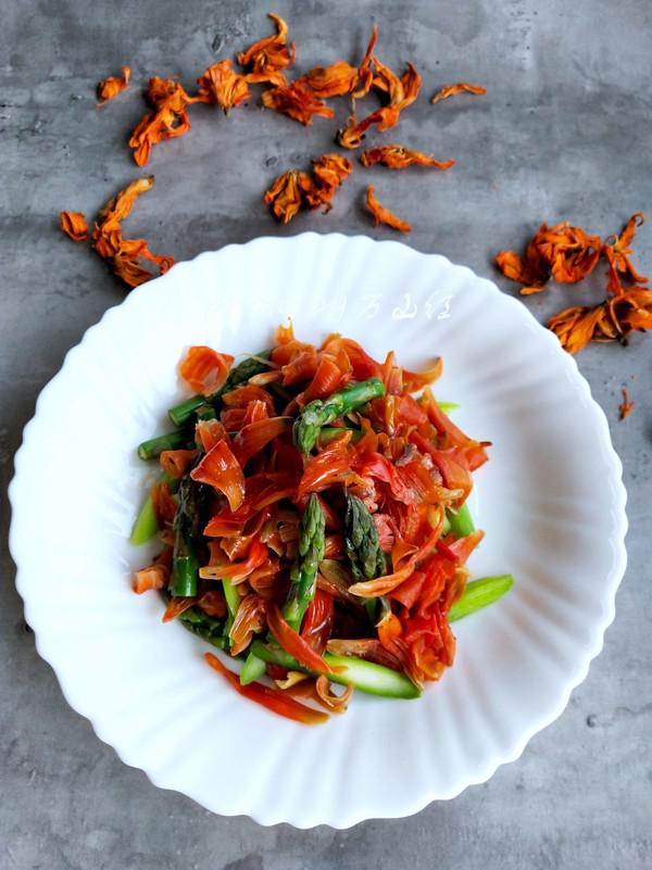 百合花拌蘆筍的做法-家常味拌菜譜