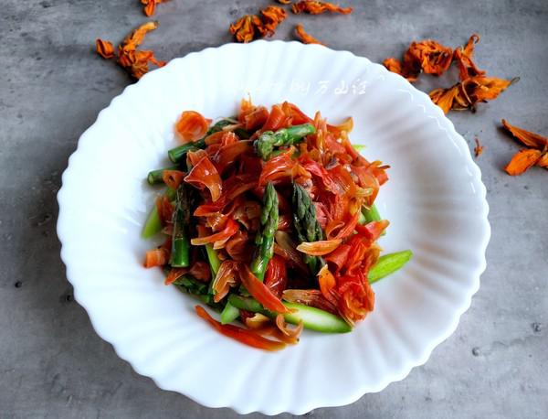 百合花拌蘆筍的做法-家常味拌菜譜