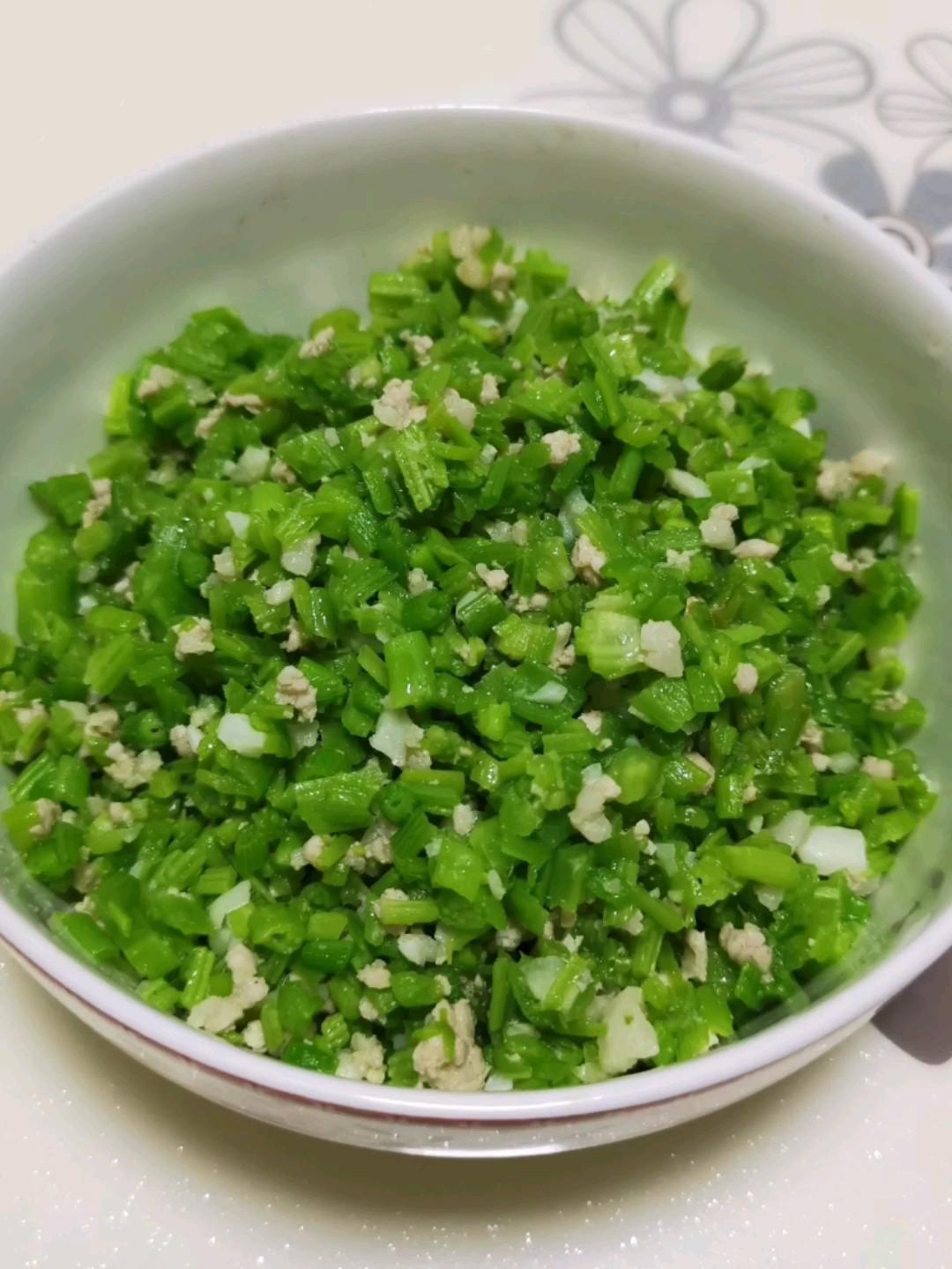 南瓜藤炒肉沫的做法-家常味炒菜譜