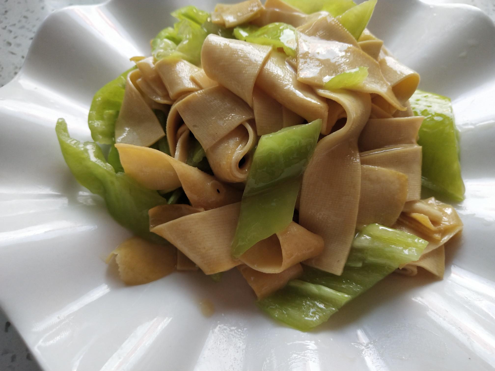 尖椒干豆腐的做法-咸鮮味炒菜譜