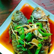 仔姜青椒鯽魚的做法-香辣味燒菜譜