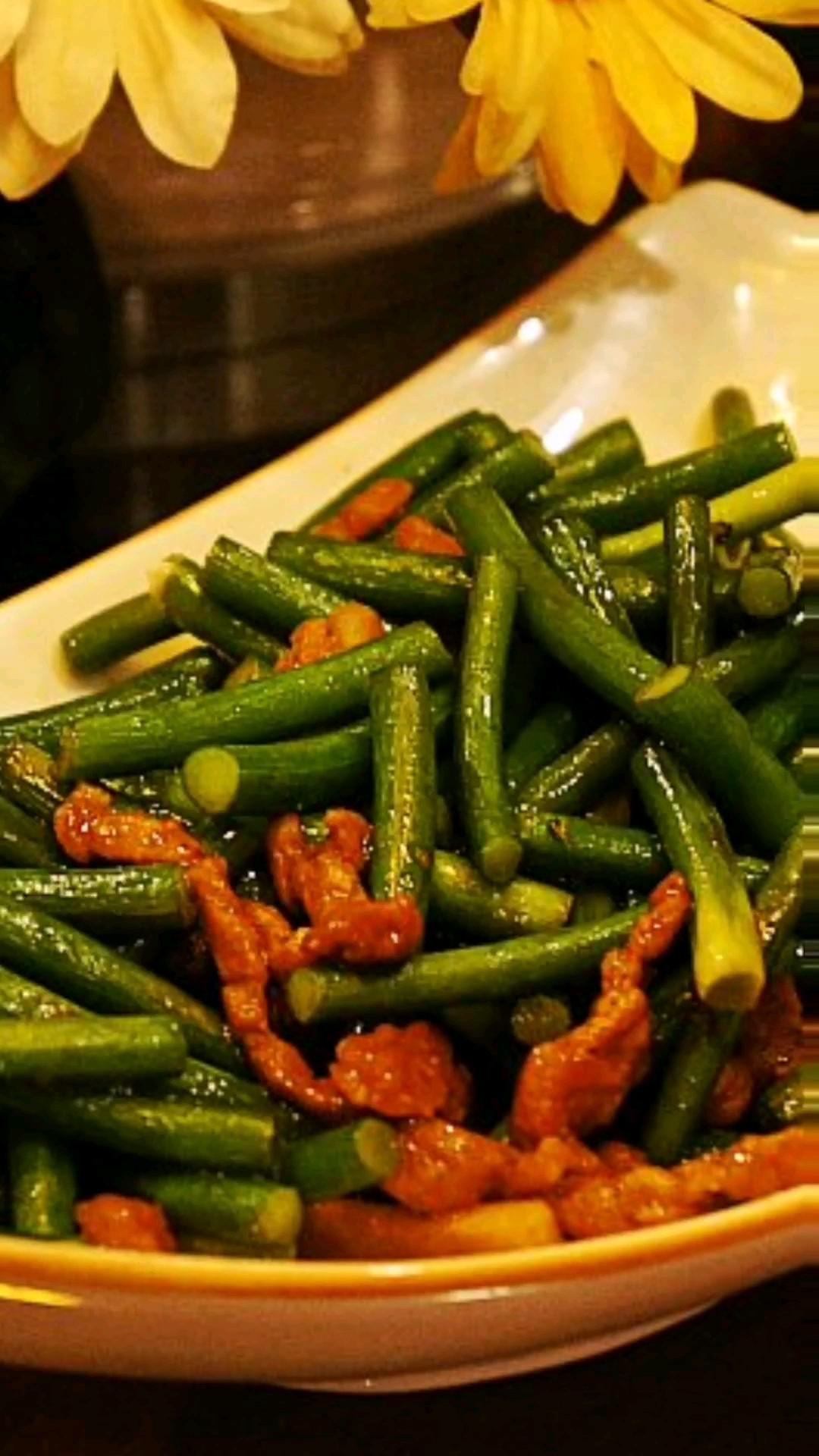 肉炒蒜苔的做法-家常味炒菜譜