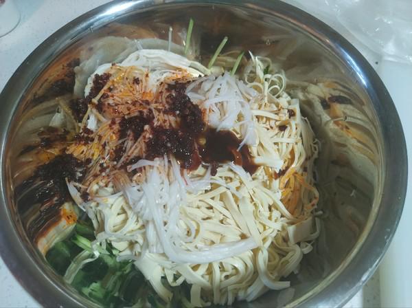 黃瓜豆皮涼拌菜的做法-家常味拌菜譜