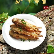 面拖小黃魚(yú)的做法-咸鮮味炸菜譜