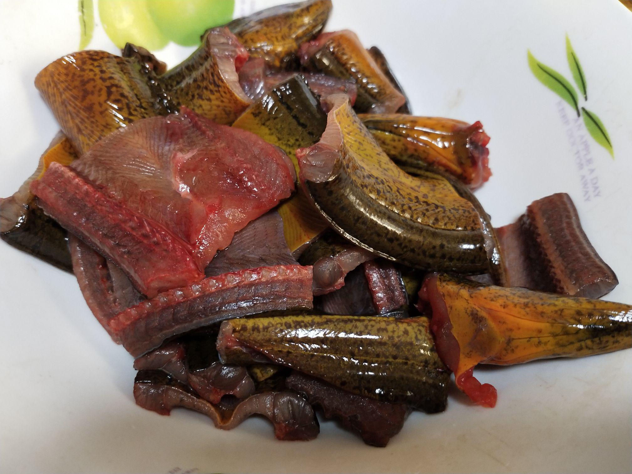 蒜薹燒鱔魚的做法-家常味燒菜譜