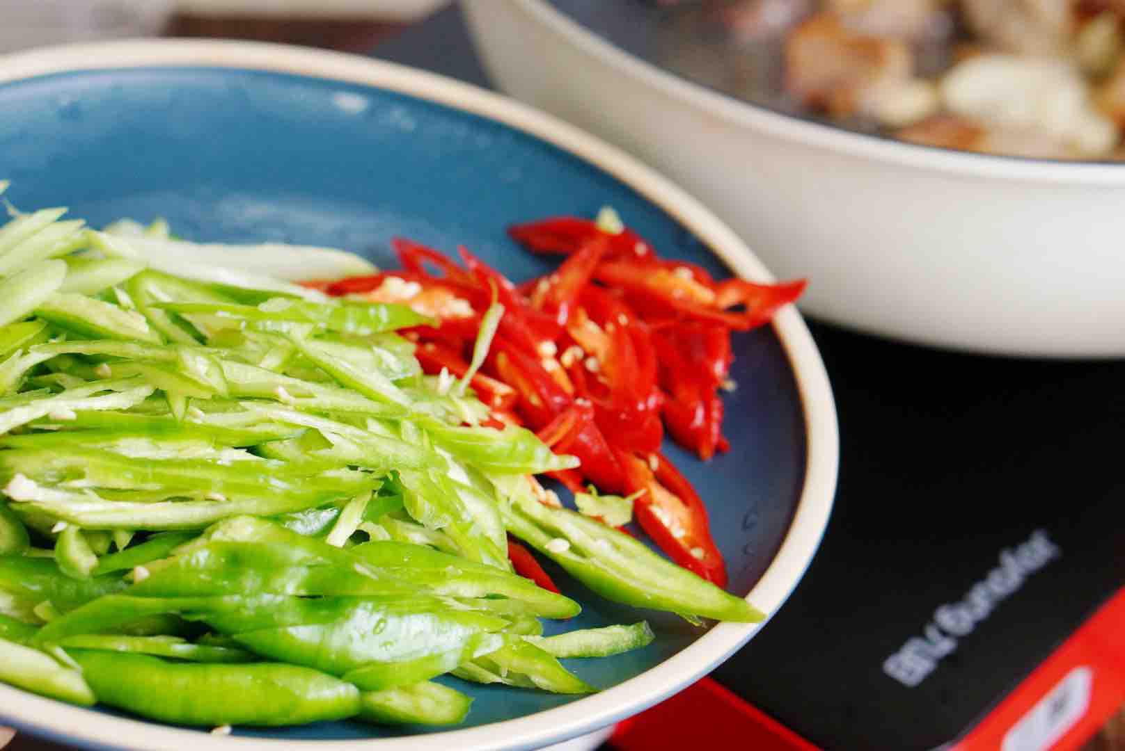 小炒肉 長沙特色菜的做法-家常味炒菜譜