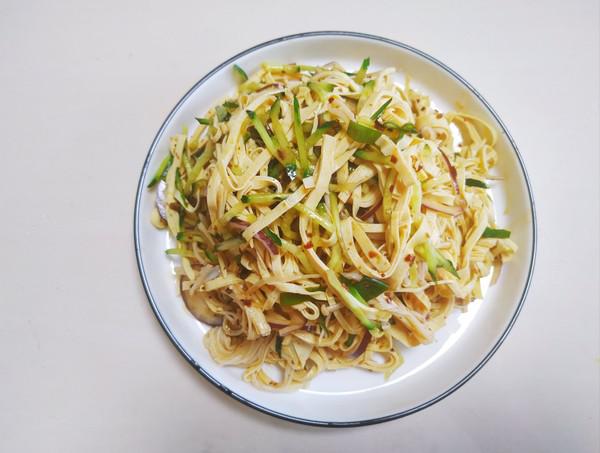 黃瓜豆皮涼拌菜的做法-家常味拌菜譜