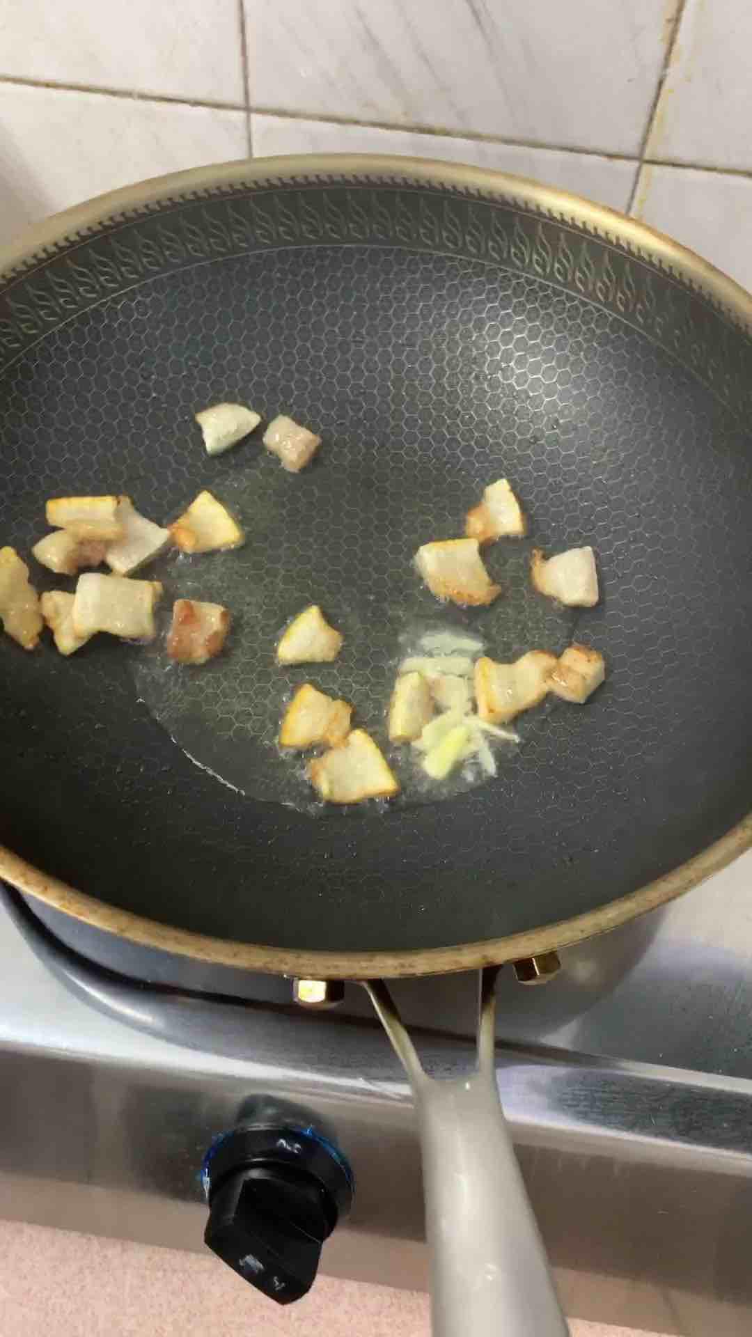 炒豆角的做法-家常味炒菜譜