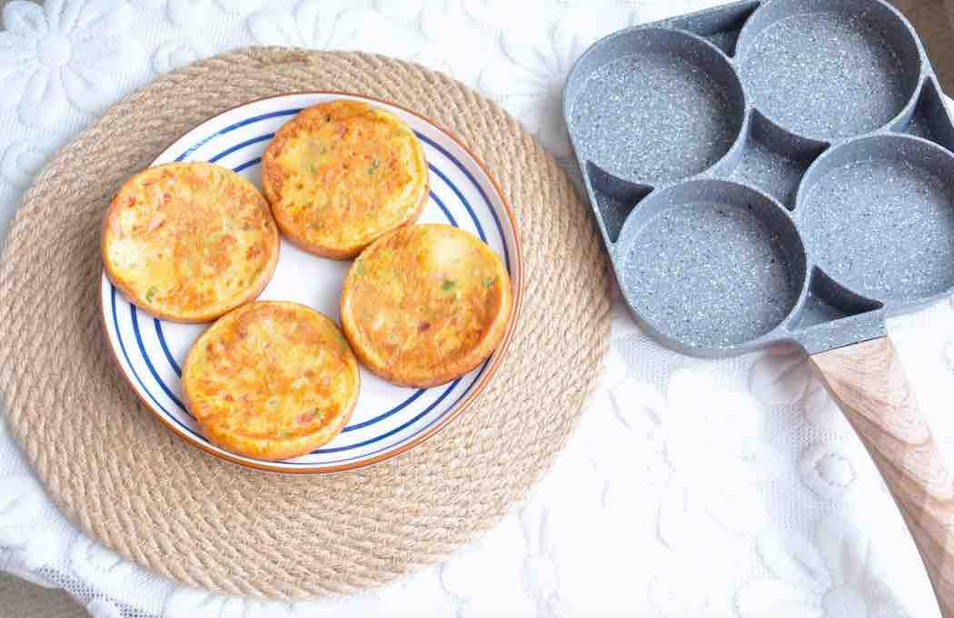 蔥香小圓餅的做法-家常味煎菜譜-易網健康養生網 蔥香小圓餅的做法-家常味煎菜譜