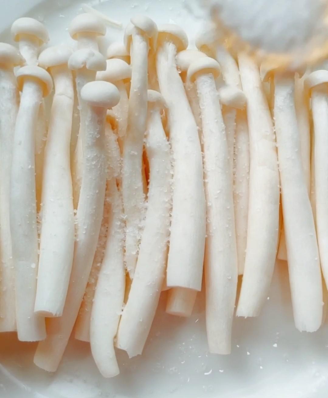 火熱的青春的做法-醬香味蒸菜譜