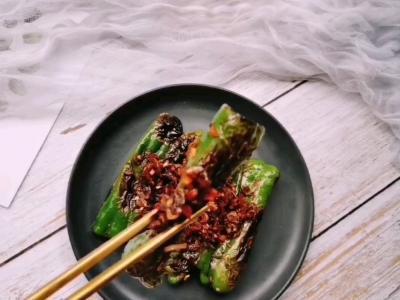 蝦皮虎皮青椒的做法-咸鮮味煎菜譜