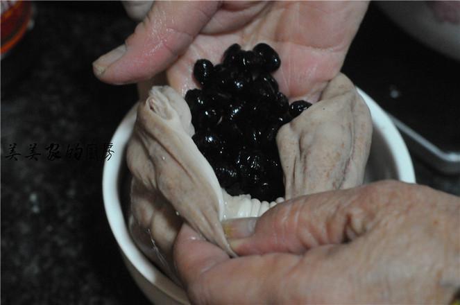 黑豆燉豬肚的做法-家常味燒菜譜
