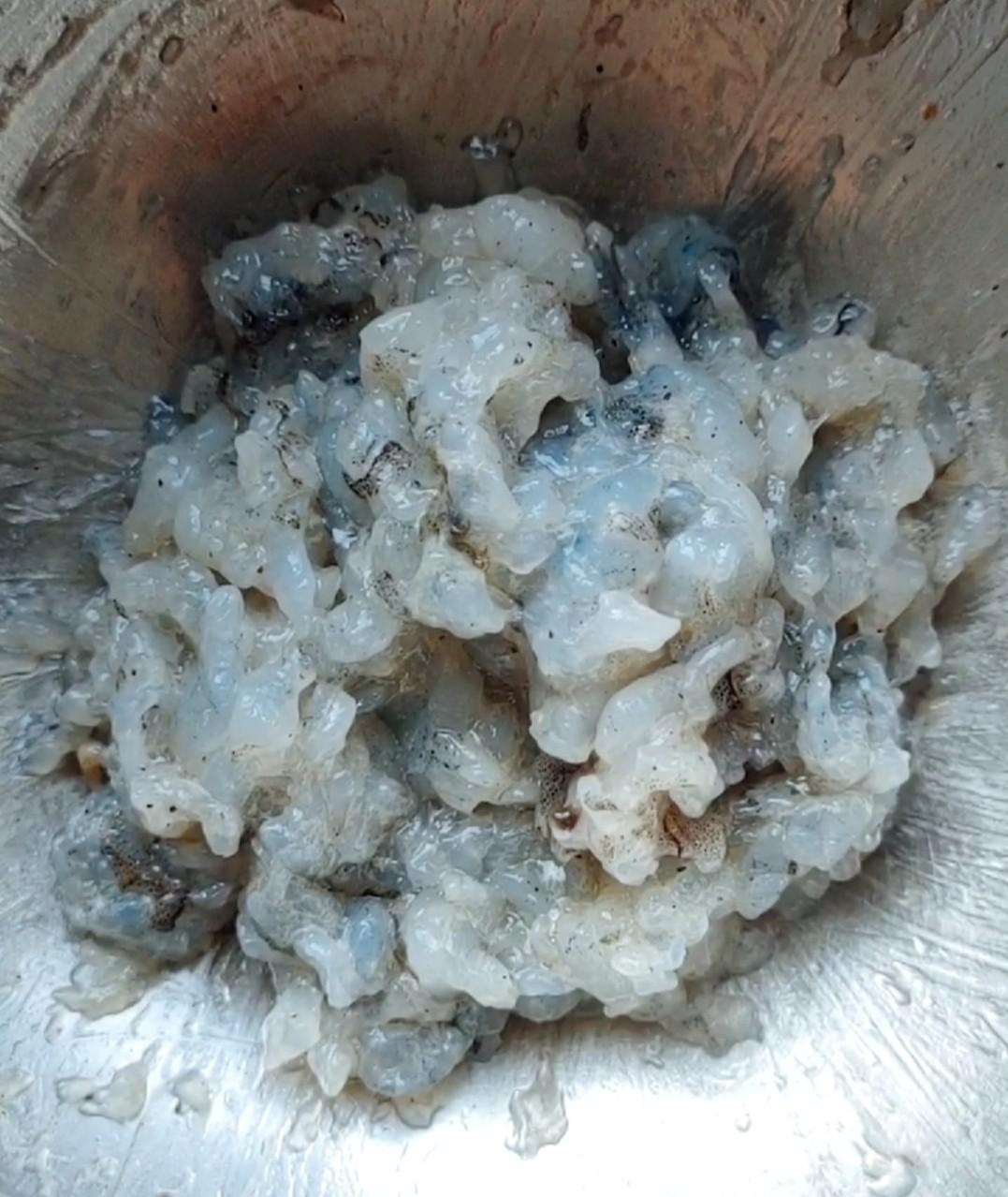 荔枝蝦球的做法-芥末味炸菜譜