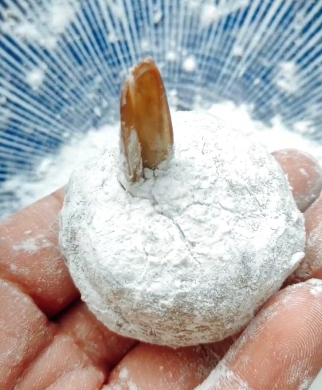 荔枝蝦球的做法-芥末味炸菜譜