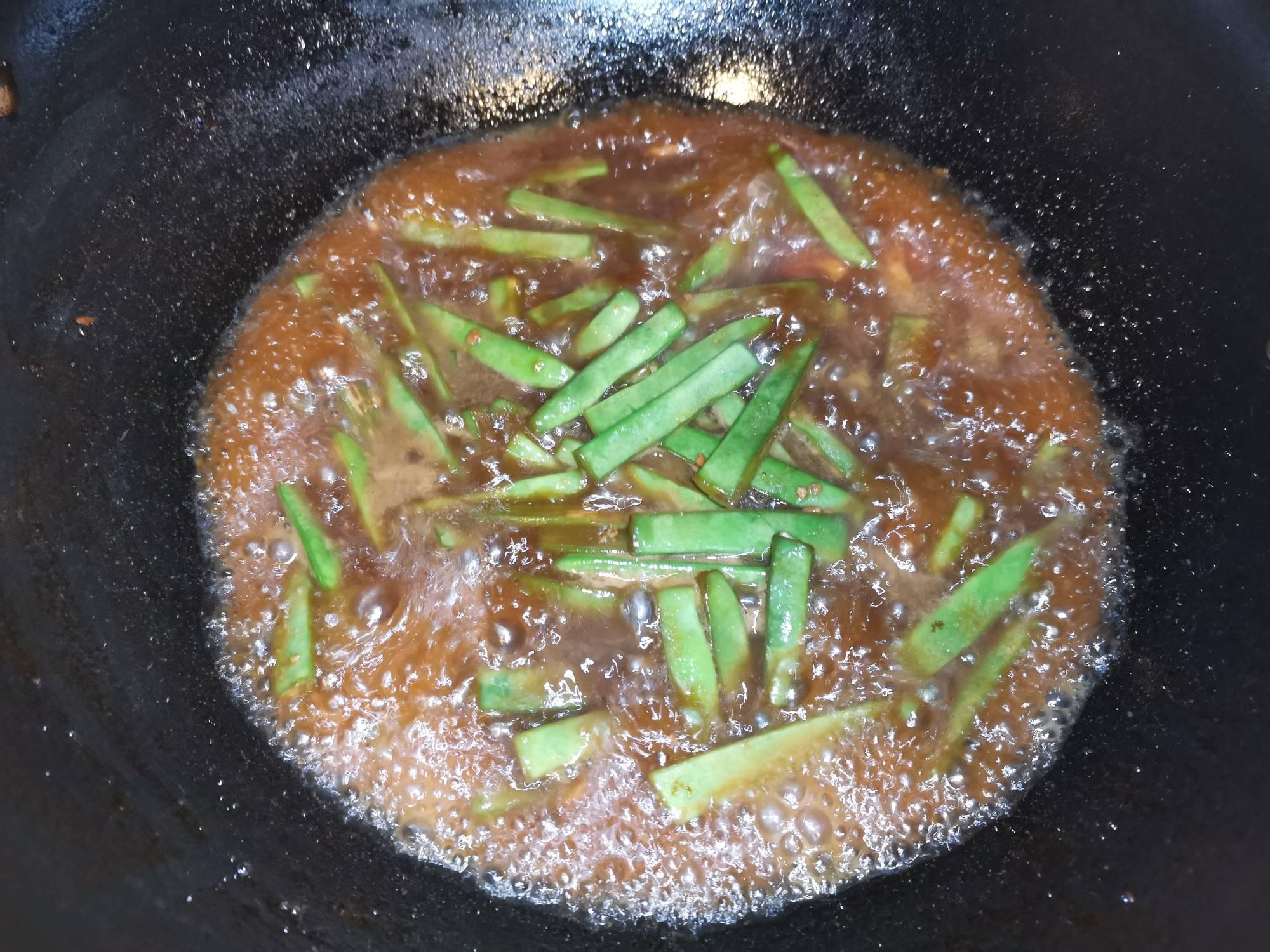 扁豆角炒肉絲的做法-家常味炒菜譜-易網(wǎng)健康養(yǎng)生網(wǎng) 扁豆角炒肉絲的做法-家常味炒菜譜