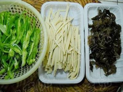 素炒千張絲的做法-家常味炒菜譜