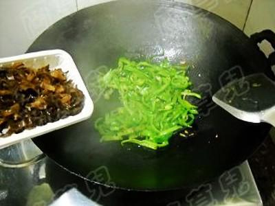 素炒千張絲的做法-家常味炒菜譜