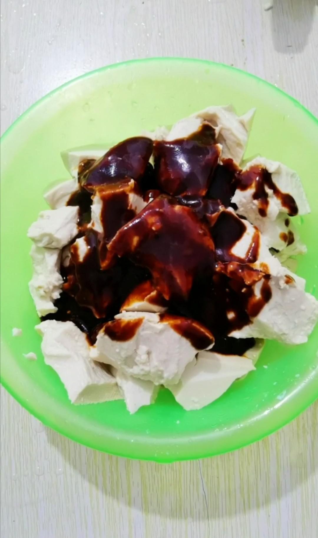 涼拌豆腐的做法-咸鮮味拌菜譜