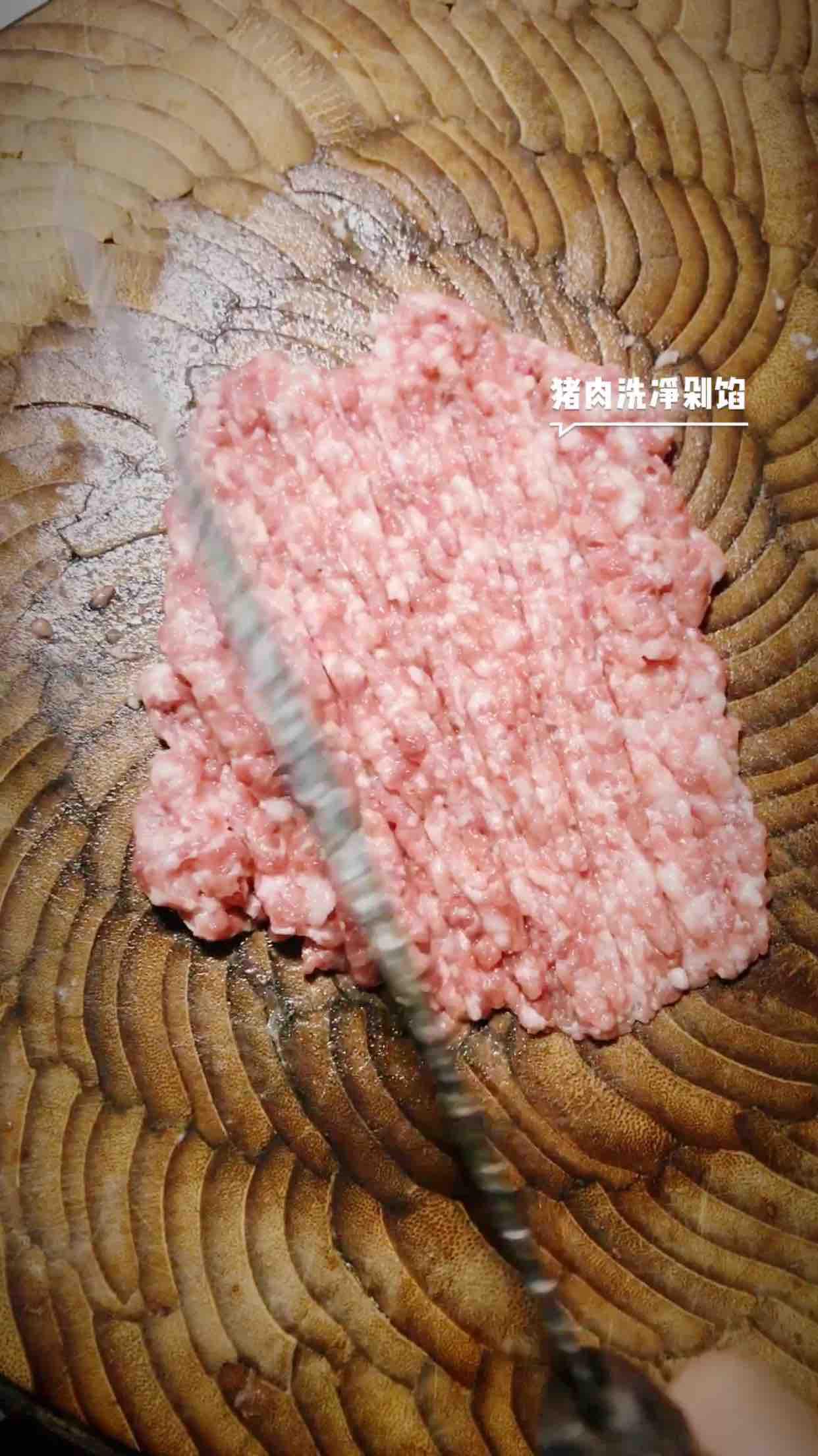 酥炸鮮肉藕盒的做法-家常味炸菜譜