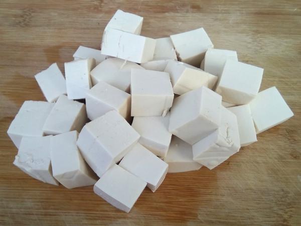 豆腐燒香菇的做法-家常味燒菜譜-易網(wǎng)健康養(yǎng)生網(wǎng) 豆腐燒香菇的做法-家常味燒菜譜