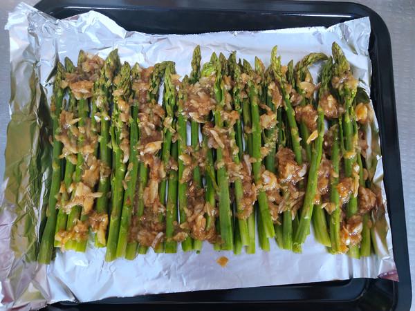 蒜蓉烤蘆筍的做法-蒜香味烤菜譜