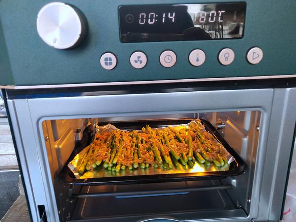 蒜蓉烤蘆筍的做法-蒜香味烤菜譜