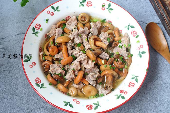 樅菌蒸豬肉的做法-家常味煮菜譜