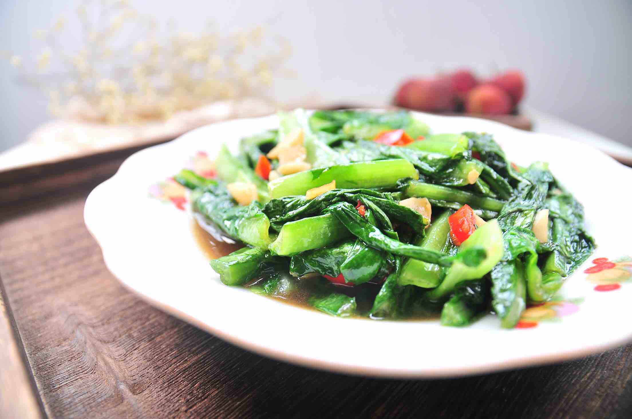 清炒油麥菜的做法-家常味炒菜譜