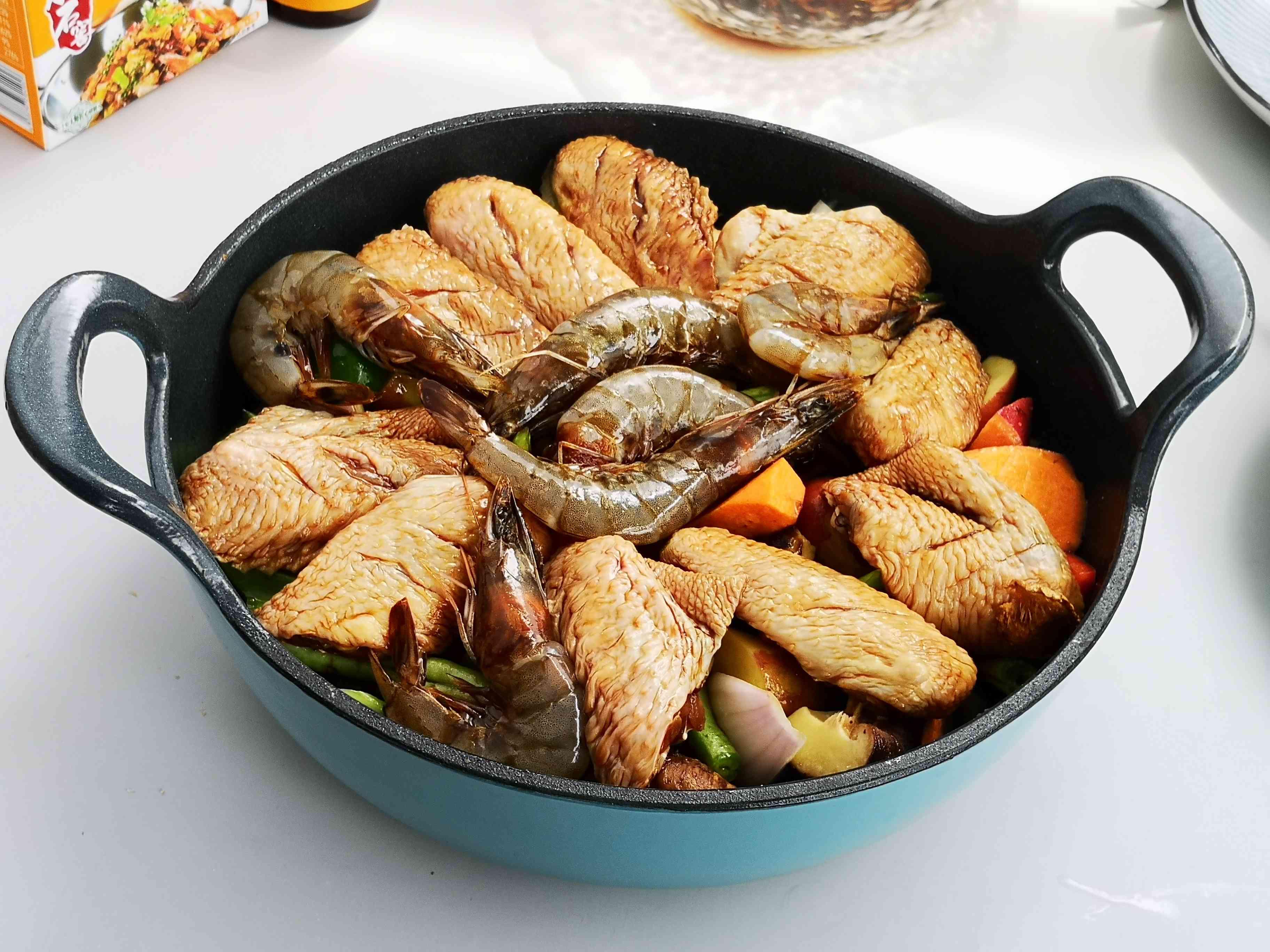 巨好吃，自制燜鍋，秒殺黃記煌的做法-香辣味燜菜譜