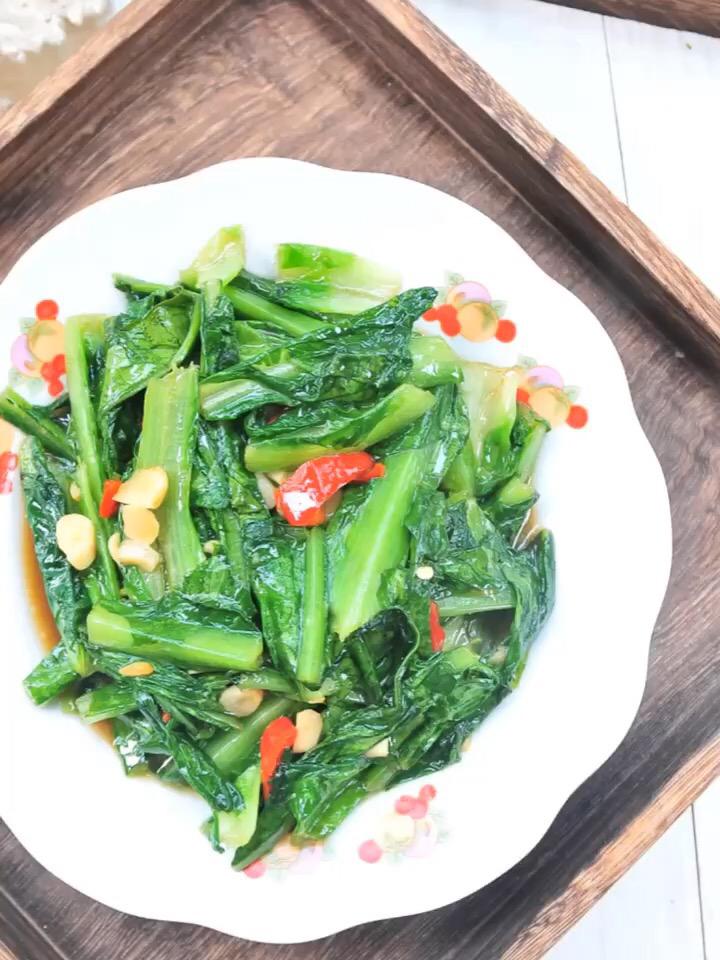 清炒油麥菜的做法-家常味炒菜譜